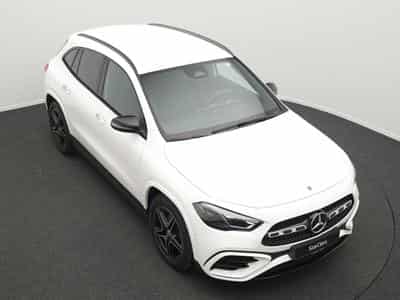 Mercedes GLA 200 d AMG-Line Multi+Kamera+Night+19"+AHK (2025) - Foto 12
