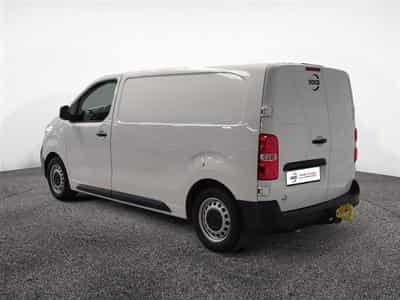 Peugeot Expert 2.0 BlueHDi EAT8 L2 NAVI CLIM / TEL / PDC AV-AR (2023) - Foto 2