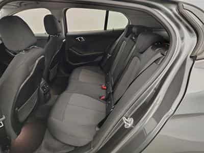 BMW 116 i Business Line NAVI / FULL LED / ALU / PDC (2021) - Foto 13