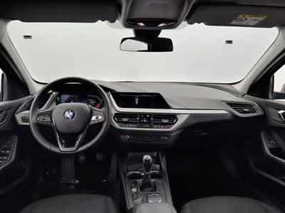 BMW 116 116d Business Line NAVI/FULL LED/JA16/PDC AV AR (2023) - Foto 8
