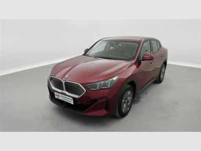 BMW iX2 IX2 Business Line NAVI/FULL LED/JA17/PDC (2025) - Foto 1