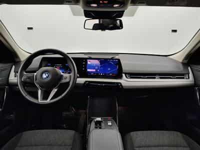 BMW iX2 IX2 Business Line NAVI/FULL LED/JA17/PDC (2025) - Foto 7