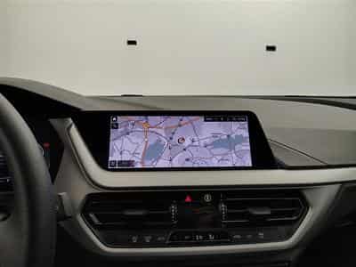 BMW 116 116dA Business Line NAVI/FULL LED/JA17/PDC AV AR (2022) - Foto 11