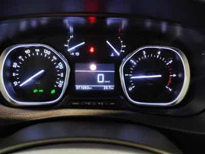 Peugeot Expert 2.0 BlueHDi EAT8 L2 NAVI CLIM / TEL / PDC AV-AR (2023) - Foto 10
