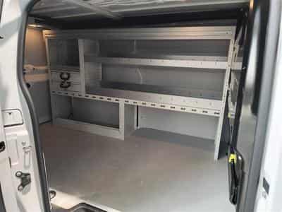Peugeot Expert 2.0 BlueHDi EAT8 L2 NAVI CLIM / TEL / PDC AV-AR (2023) - Foto 14