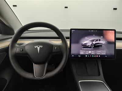 Tesla Model 3 60 kWh Standard Plus (2023) - Foto 9