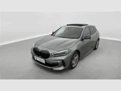 BMW 116 iA PACK M *NAVI/FULL LED/TOIT PANO/PDC AV ARR* (2023) - Foto 1