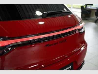 Porsche Macan GTS 2H *21 *Chrono *Pano *LUFT *AHK *BOSE (2021) - Foto 13