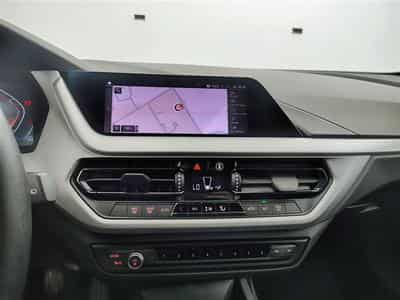BMW 116 116 d Business NAVI/FULL LED/JA/PDC AV AR (2023) - Foto 11