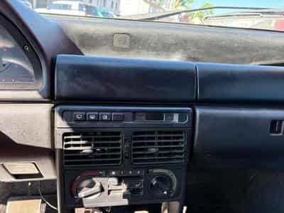 Fiat Uno 1.1 BVA (1991) - Foto 8