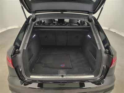 Audi A4 Avant 35 TFSI S-Tronic S-line Compétition (2024) - Foto 14