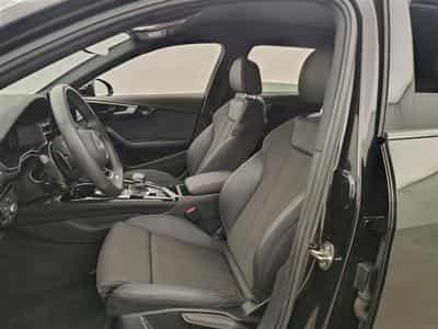 Audi A4 Avant 35 TFSI S-Tronic S-line Compétition (2024) - Foto 7