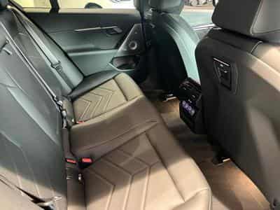 BMW Série 5 550e xDrive Berline (2025) - Foto 11