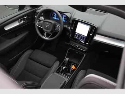 Volvo XC40 Black Edition Plus (2026) - Foto 14