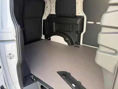 VW ID.Buzz CARGO (2026) - Foto 11