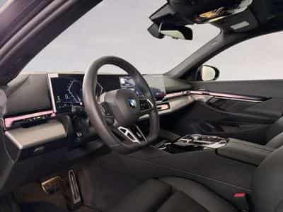 BMW 520 d M Sportpaket Head-Up HK HiFi DAB LED RFK (2025) - Foto 6