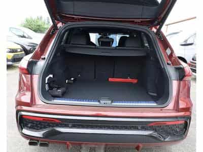 Audi Q5 Q5 TDI Hybride 204 2xS Line Black Pack (2026) - Foto 10