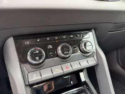 Skoda Karoq 1,5/Navi/AHK/PDC/SHZ/17"/el. Heckklappe (2018) - Foto 15