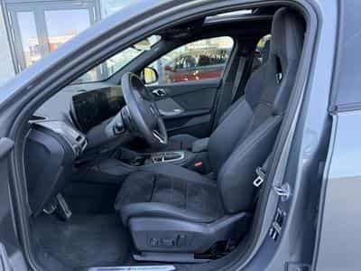 BMW 120 I M SPORT / M SEATS/ (2025) - Foto 12