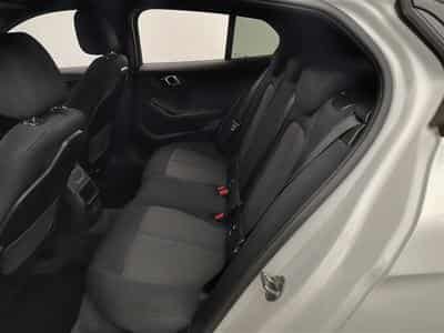 BMW 118 118iA Business Line NAVI/FULL LED/JA17/PDC AV AR (2022) - Foto 13