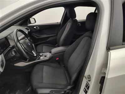 BMW 118 118iA Business Line NAVI/FULL LED/JA17/PDC AV AR (2022) - Foto 7