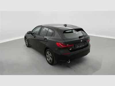 BMW 118 i Navi Cockpit / Led / PDC (2022) - Foto 2