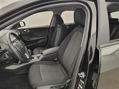 BMW 118 i Navi Cockpit / Led / PDC (2022) - Foto 7