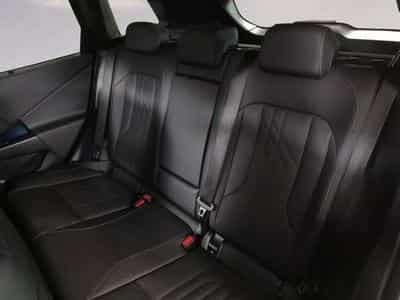 BMW X3 20d xDrive HK HiFi DAB LED RFK (2025) - Foto 8
