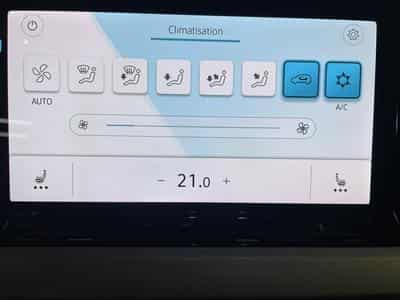 VW Golf VIII 2.0 TDI 115 LIFE GPS CARPLAY VIRTUAL COCKPIT (2020) - Foto 6