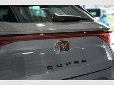 CUPRA Leon Sportstourer e-Hybrid 2.H *19 *Pano *ACC (2020) - Foto 14