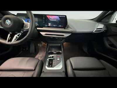 BMW 120 PACK M (2025) - Foto 9