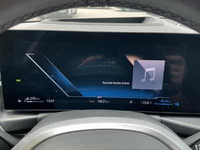 Bmw 330 3er - 330e xDrive M Sport (EURO 6e) SOH 100 % (2025) - Foto 12