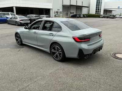 Bmw 330 3er - 330e xDrive M Sport (EURO 6e) SOH 100 % (2025) - Foto 6