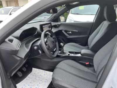 Peugeot 2008 1.2 100 Pure Tech Allure Camera 360 Keyless i-Cockpit (2025) - Foto 9
