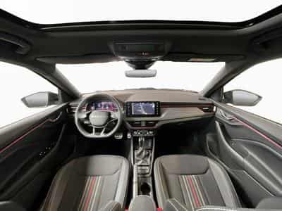 Skoda Kamiq Monte-Carlo+DSG+RearView+LED+P.Ass.-Drive+ (2025) - Foto 2