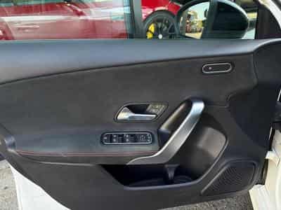 Mercedes A 220 Amg line/Camera/Sièges chauffants/GPS (2019) - Foto 9
