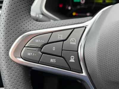 Renault Captur 1.8 E-TECH FULL HYBRID 160 TECHNO (2026) - Foto 15