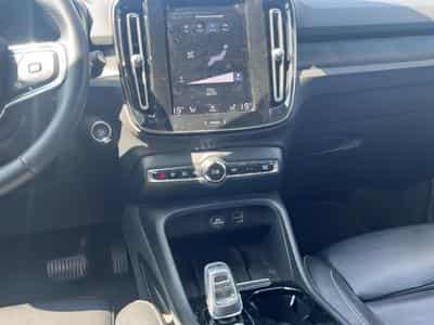 Volvo XC40 1.5 T5 262 ULTIMATE (2023) - Foto 13