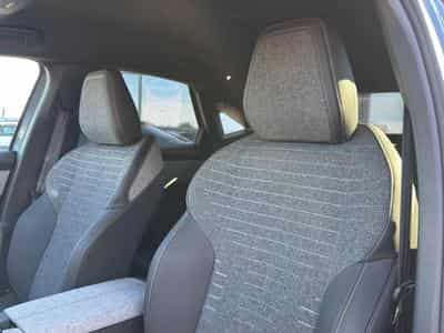 Peugeot 3008 1.2 HYBRID 145 ALLURE E-DCS6 (2025) - Foto 12