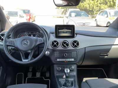 Mercedes B 200D 136 INSPIRATION (2017) - Foto 10