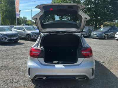 Mercedes CLASSE A 220 D FASCINATION 7G-DCT (2017) - Foto 15