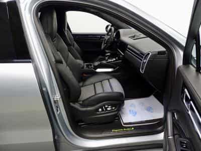 Porsche Cayenne COUPE TURBO S E-HYBRID KERAMIK SPORT PAKET PACK CHRONO (2020) - Foto 6