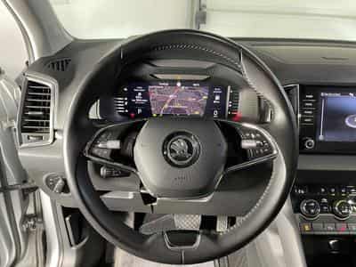 Skoda Karoq 2.0 TDI 115 DSG7 BUSINESS GPS CARPLAY (2023) - Foto 11