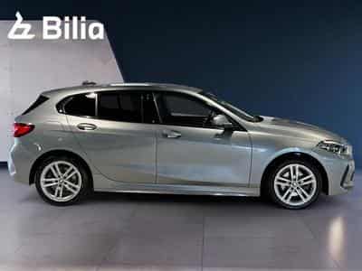 BMW 118 118i Hatch (2024) - Foto 15