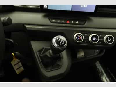 Renault Master extra L2H2 3,5t Blue dCi 130 (2025) - Foto 15