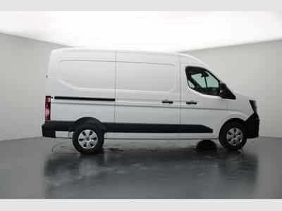 Renault Master extra L2H2 3,5t Blue dCi 130 (2025) - Foto 6
