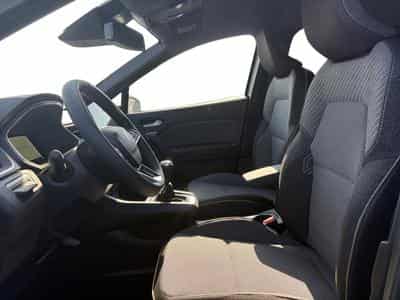 Renault Captur 1.33 TCe MHEV Techno GPF (2026) - Foto 5