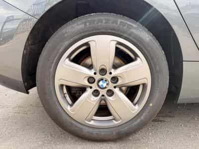 BMW 116 d 116 Urban (2019) - Foto 11