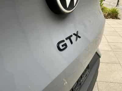 VW ID.4 GTX 4Motion (2023) - Foto 5