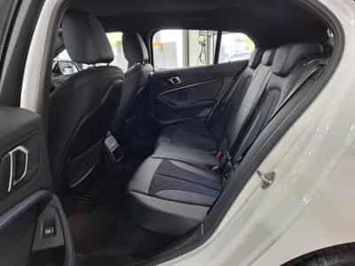 BMW 118 i M SPORT PAKET, NAVI, LED, COCKPIT DIGITAL, CARPLAY, PDC, (2021) - Foto 10